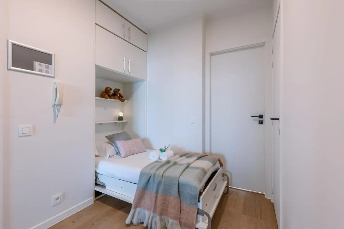 Cosy Apartment With Terrace Overlooking The Sea Middelkerke